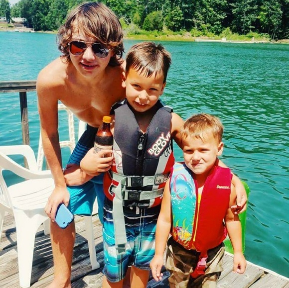 Meet your Posher, Dana - Picture 3 of 8